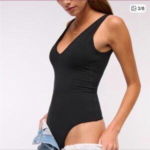 Black V-Neck Bodysuit Abercrombie & Fitch seemless Tee